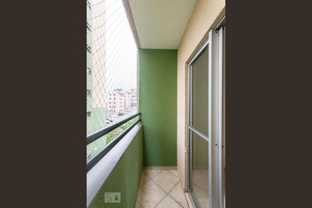Varanda da sala de apartamento para alugar com 2 quartos, 58m² em Santa Terezinha, São Bernardo do Campo