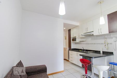 Studio para alugar com 32m², 1 quarto e sem vagaSala/Cozinha