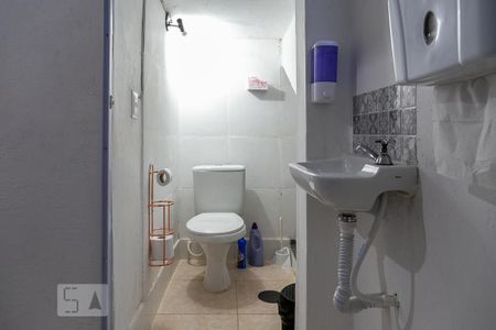 Casa à venda com 250m², 4 quartos e 3 vagasLavabo 2