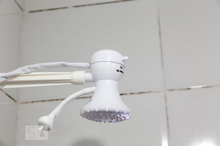 Casa à venda com 250m², 4 quartos e 3 vagasChuveiro