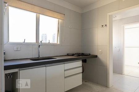 Apartamento à venda com 105m², 2 quartos e 2 vagas Apartamento à venda com 105m², 2 quartos e 2 vagasCozinha