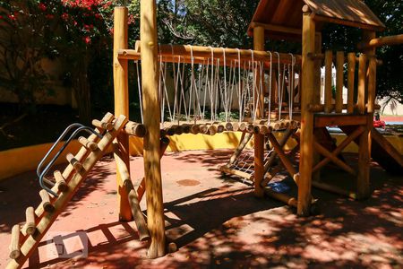 Apartamento à venda com 69m², 2 quartos e 1 vaga Apartamento à venda com 69m², 2 quartos e 1 vagaÁrea Comum - Playground