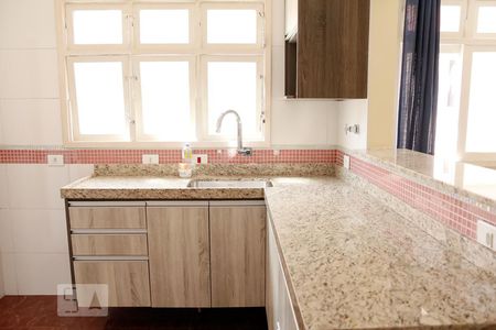 Apartamento à venda com 69m², 2 quartos e 1 vaga Apartamento à venda com 69m², 2 quartos e 1 vagaCozinha