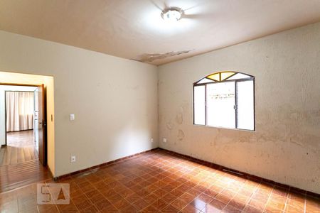 Sala de casa para alugar com 6 quartos, 550m² em Ouro Preto, Belo Horizonte