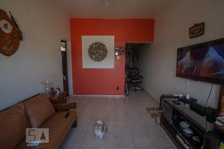 Sala de apartamento à venda com 2 quartos, 76m² em Olaria, Rio de Janeiro