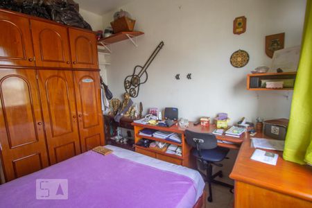 Apartamento à venda com 76m², 2 quartos e 1 vagaQuarto 2