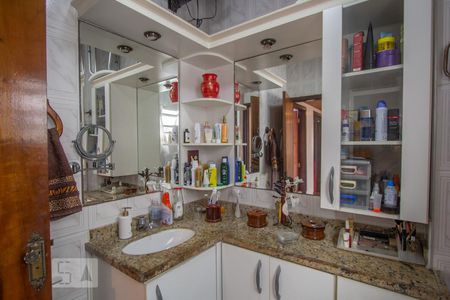 Apartamento à venda com 76m², 2 quartos e 1 vagaBanheiro