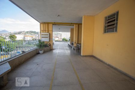 Apartamento à venda com 76m², 2 quartos e 1 vagaÁrea comum