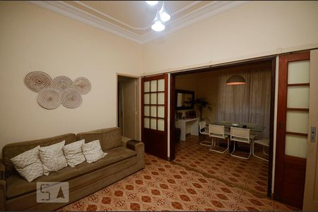 Sala de casa à venda com 5 quartos, 450m² em Boa Viagem, Niterói