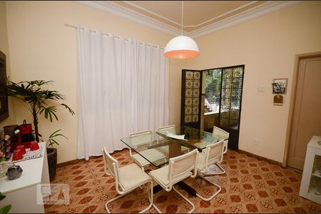 Sala de casa à venda com 5 quartos, 450m² em Boa Viagem, Niterói