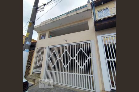 Casa à venda com 147m², 3 quartos e 3 vagasFachada