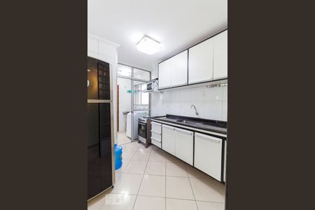 Apartamento à venda com 65m², 2 quartos e 1 vagaCozinha