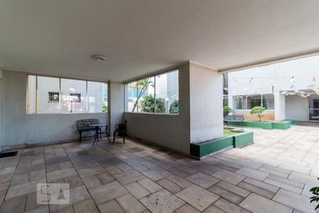 Apartamento à venda com 65m², 2 quartos e 1 vagaHall social