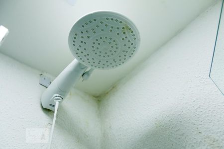 Apartamento para alugar com 78m², 3 quartos e 1 vaga Apartamento para alugar com 78m², 3 quartos e 1 vagaBanheiro de Serviço - Chuveiro