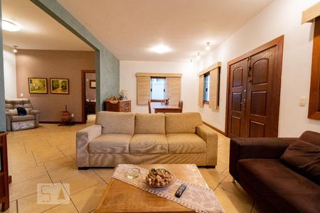 Sala de casa de condomínio à venda com 4 quartos, 250m² em Jacarepaguá, Rio de Janeiro