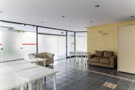 Apartamento à venda com 73m², 2 quartos e 2 vagasÁrea comum - Salão de festas