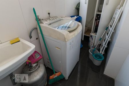 Apartamento para alugar com 92m², 2 quartos e 1 vagaÁrea de Serviço - Máquina de lavar