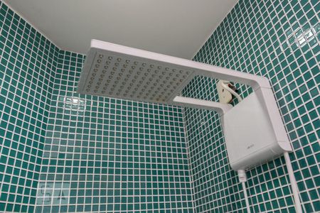 Apartamento para alugar com 92m², 2 quartos e 1 vagaBanheiro da Suíte - Chuveiro elétrico