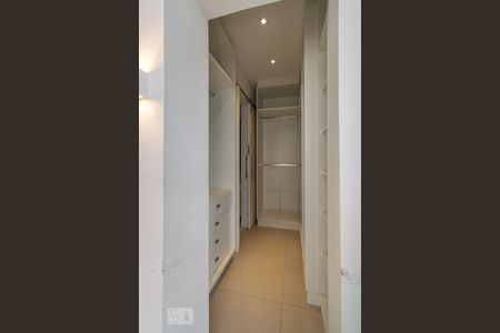 Apartamento para alugar com 92m², 2 quartos e 1 vagaSuíte - Closet