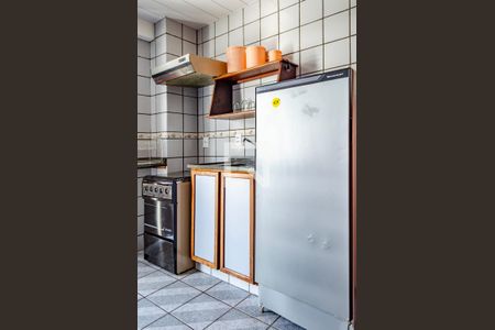 Sala / Cozinha de apartamento para alugar com 1 quarto, 40m² em Cachoeira do Bom Jesus, Florianópolis