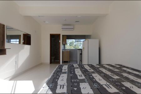 Sala/Quarto de kitnet/studio para alugar com 1 quarto, 24m² em São João do Rio Vermelho, Florianópolis