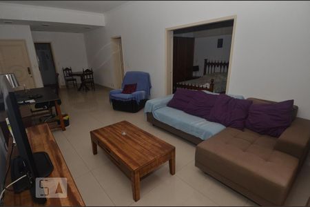 Apartamento à venda com 130m², 3 quartos e 1 vagaSala