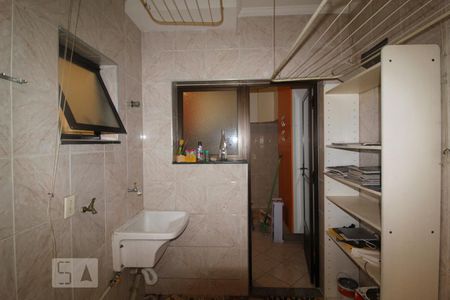 Apartamento para alugar com 115m², 2 quartos e 1 vagaÁrea serviço