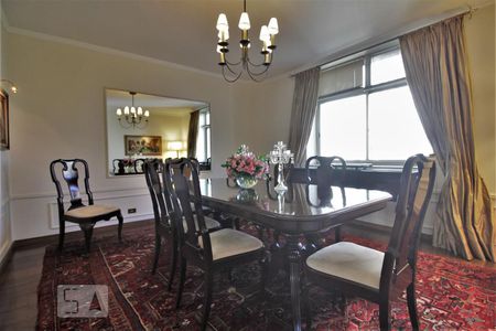 Sala de jantar de apartamento à venda com 4 quartos, 418m² em Real Parque, São Paulo