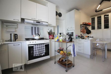 Apartamento à venda com 418m², 4 quartos e 3 vagasCozinha