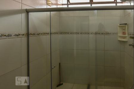 Casa à venda com 320m², 4 quartos e 2 vagasBanheiro Social