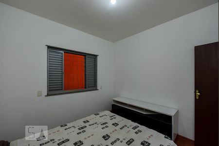 Casa à venda com 320m², 4 quartos e 2 vagasQuarto 3 