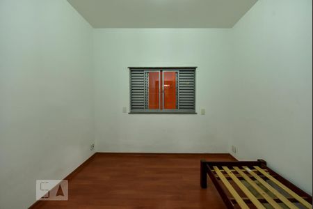 Casa à venda com 320m², 4 quartos e 2 vagasQuarto 2