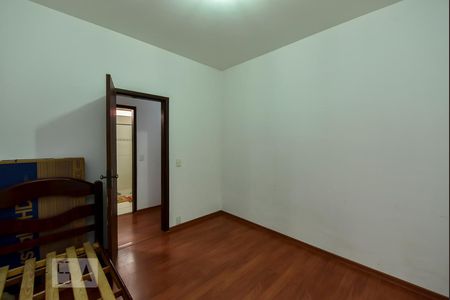 Casa à venda com 320m², 4 quartos e 2 vagasQuarto 2