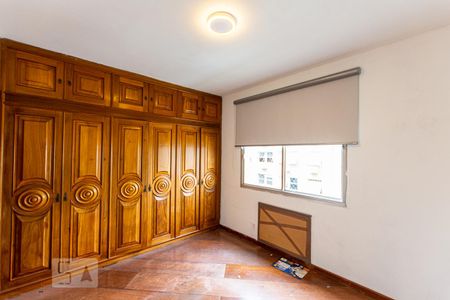 Suite  de apartamento para alugar com 3 quartos, 126m² em Icaraí, Niterói