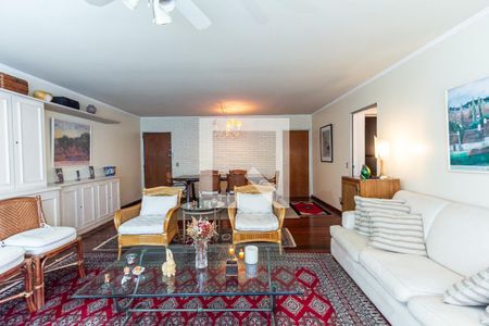 Apartamento à venda com 137m², 3 quartos e 1 vaga Apartamento à venda com 137m², 3 quartos e 1 vagaSala