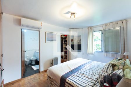 Apartamento à venda com 137m², 3 quartos e 1 vaga Apartamento à venda com 137m², 3 quartos e 1 vagaSuíte