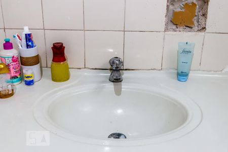 Casa à venda com 200m², 3 quartos e 1 vagaBanheiro