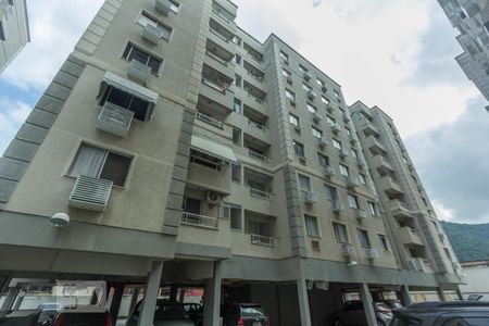 Apartamento para alugar com 45m², 1 quarto e 1 vagaFachada