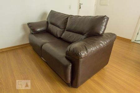 Sala de apartamento para alugar com 1 quarto, 45m² em Taquara, Rio de Janeiro