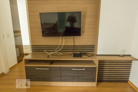 Sala de apartamento para alugar com 1 quarto, 45m² em Taquara, Rio de Janeiro