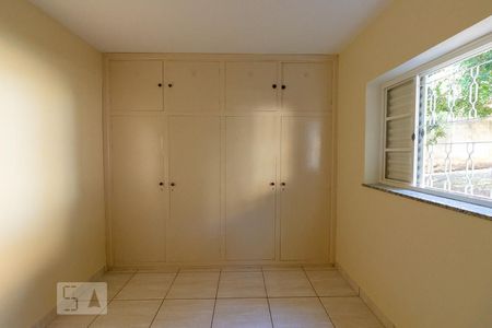 Quarto 1 de apartamento para alugar com 3 quartos, 90m² em Jardim Mosteiro, Ribeirão Preto