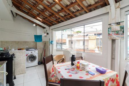 Casa à venda com 160m², 3 quartos e 2 vagasCozinha
