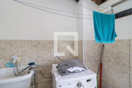 Casa à venda com 160m², 3 quartos e 2 vagasÁrea de Serviço