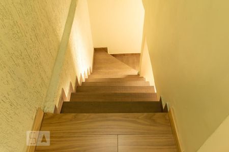 Escada de casa à venda com 3 quartos, 160m² em Tucuruvi, São Paulo