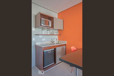 Apartamento à venda com 28m², 1 quarto e 1 vaga Apartamento à venda com 28m², 1 quarto e 1 vagaCozinha