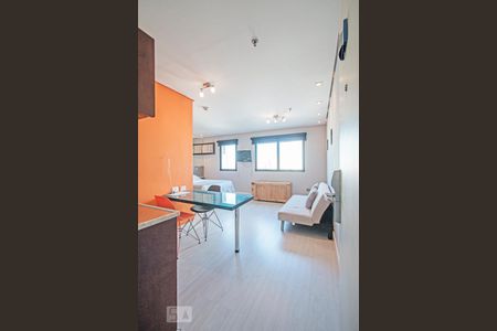 Entrada sala de apartamento à venda com 1 quarto, 28m² em Chácara Santo Antônio (zona Sul), São Paulo
