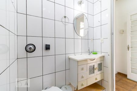 Casa para alugar com 80m², 2 quartos e sem vaga Casa para alugar com 80m², 2 quartos e sem vagaBanheiro