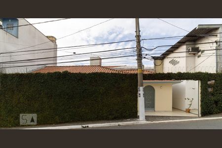 Casa para alugar com 80m², 2 quartos e sem vaga Casa para alugar com 80m², 2 quartos e sem vagaFachada