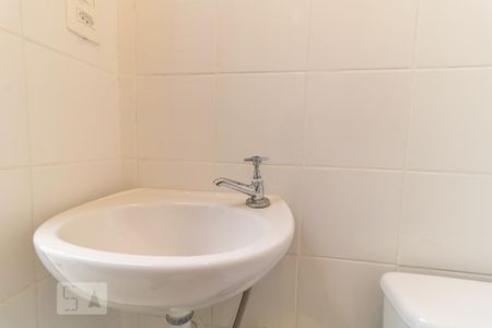 Casa para alugar com 80m², 2 quartos e sem vaga Casa para alugar com 80m², 2 quartos e sem vagaBanheiro 2