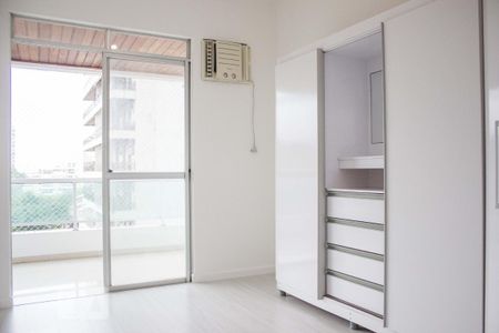 Quarto de apartamento para alugar com 3 quartos, 91m² em Barra da Tijuca, Rio de Janeiro